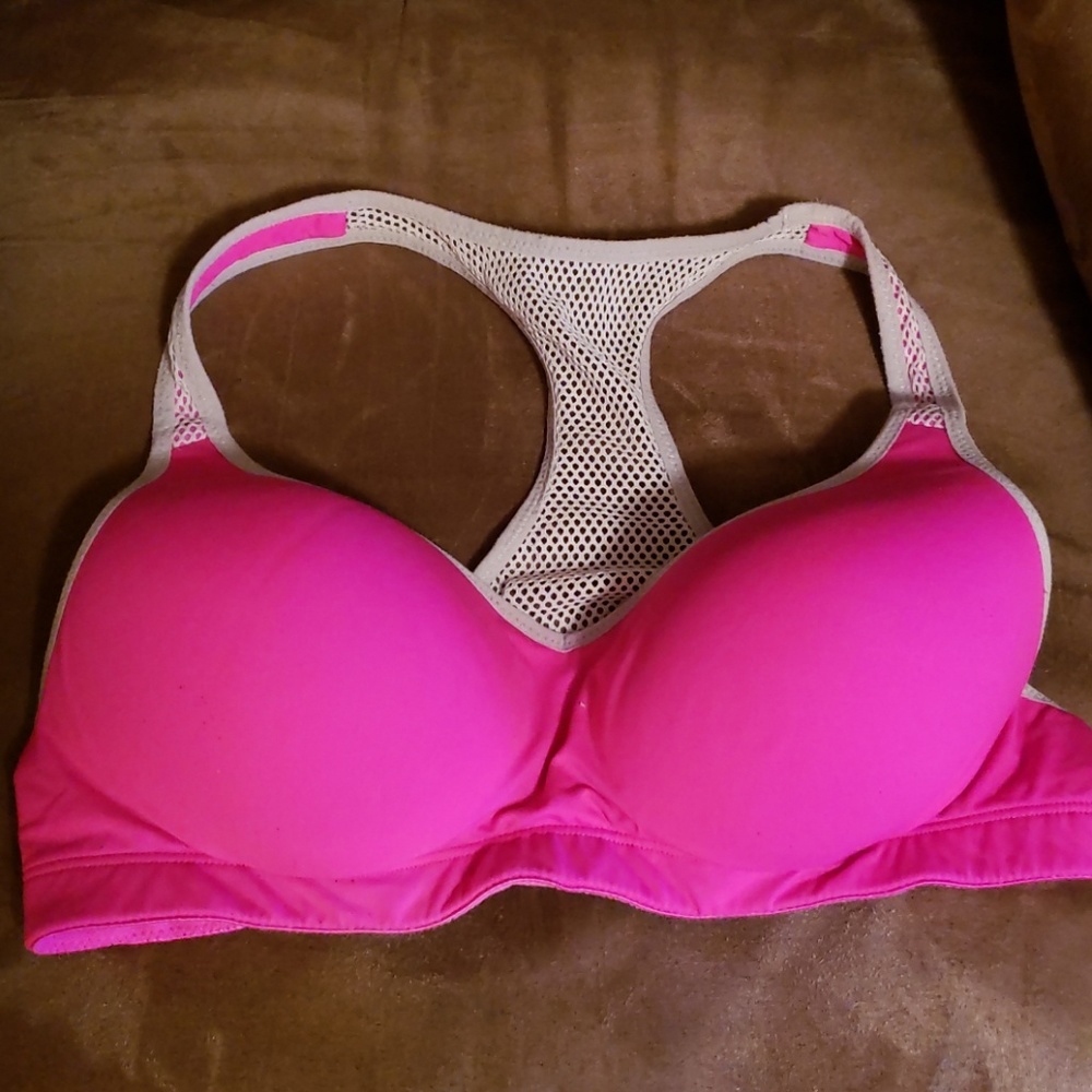 Pink sports bra. FREE with bundle!